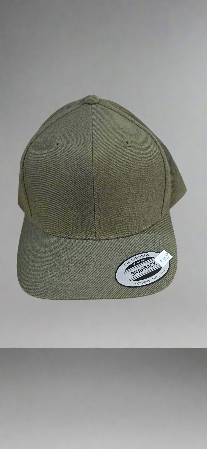 Snap back Hat/ cap