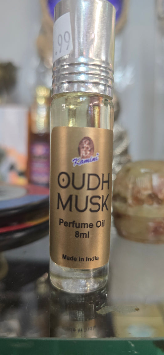 OUDH MUSK perfume oil
