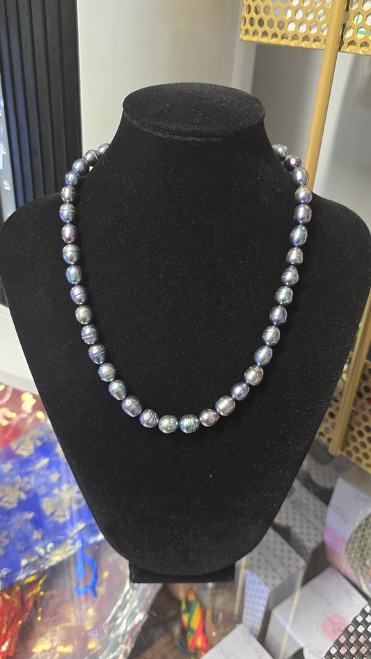 Freshwater Pearl necklace