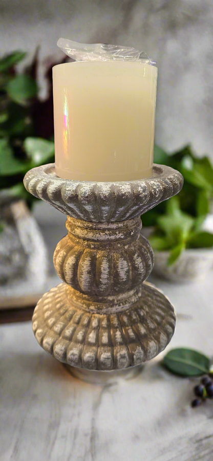 Candle holder