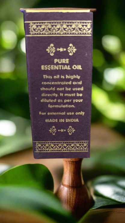 Tea tree essential oil 🌳
