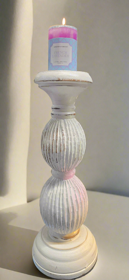 Candle holder