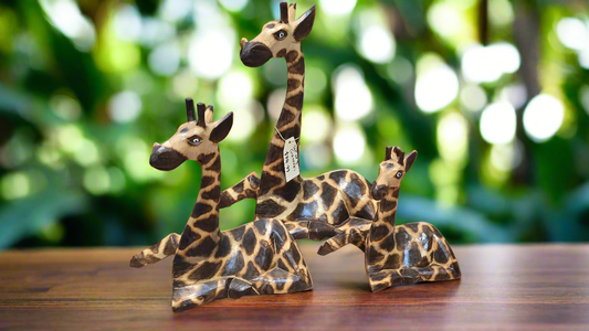 Wooden Giraffe family set of 3